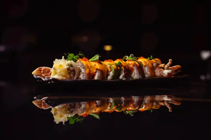 Spicy Crab Sushi Roll Aka Restaurant Dubai