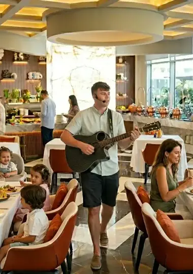 AY Restaurant Saturday Brunch – Mileo The Palm | From AED 149