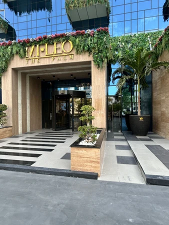 Hotel Enterence
